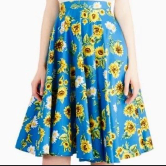 Hell Bunny XS 50’s style Full Skirt, Blue with Sunflowers and Daisies - Picture 3 of 8